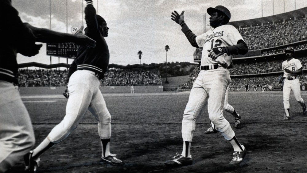 Glenn Burke.- "The High Five"